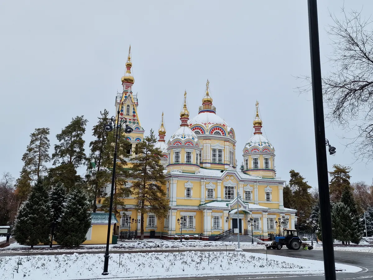 Обзорная экскурсия по Алматы